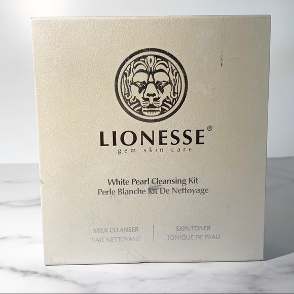 Lionesse White Pearl 2 Step Cleansing Kit - Picture 2 of 6